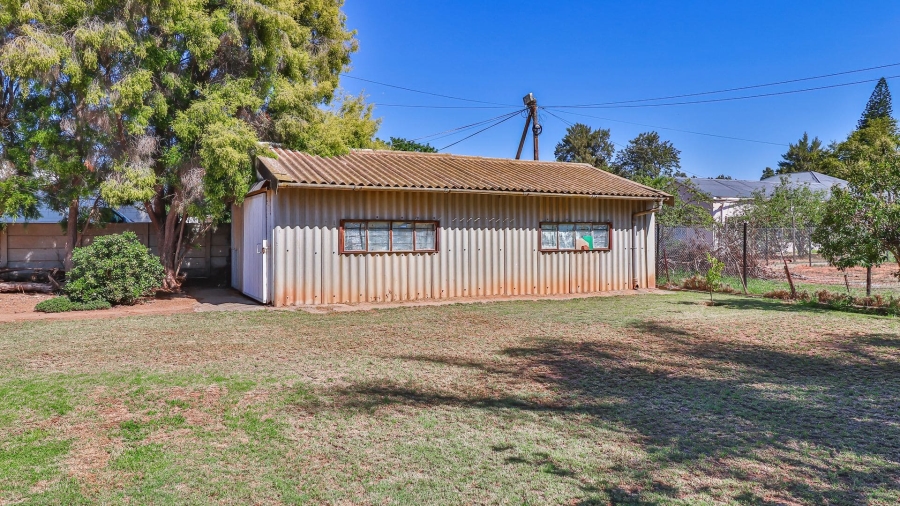 4 Bedroom Property for Sale in Bonnievale Western Cape